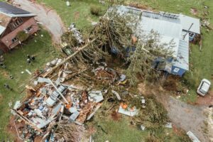 Maison dévastée par un orage d'une violence exceptionnelle dans le Cambrésis — juin 2026